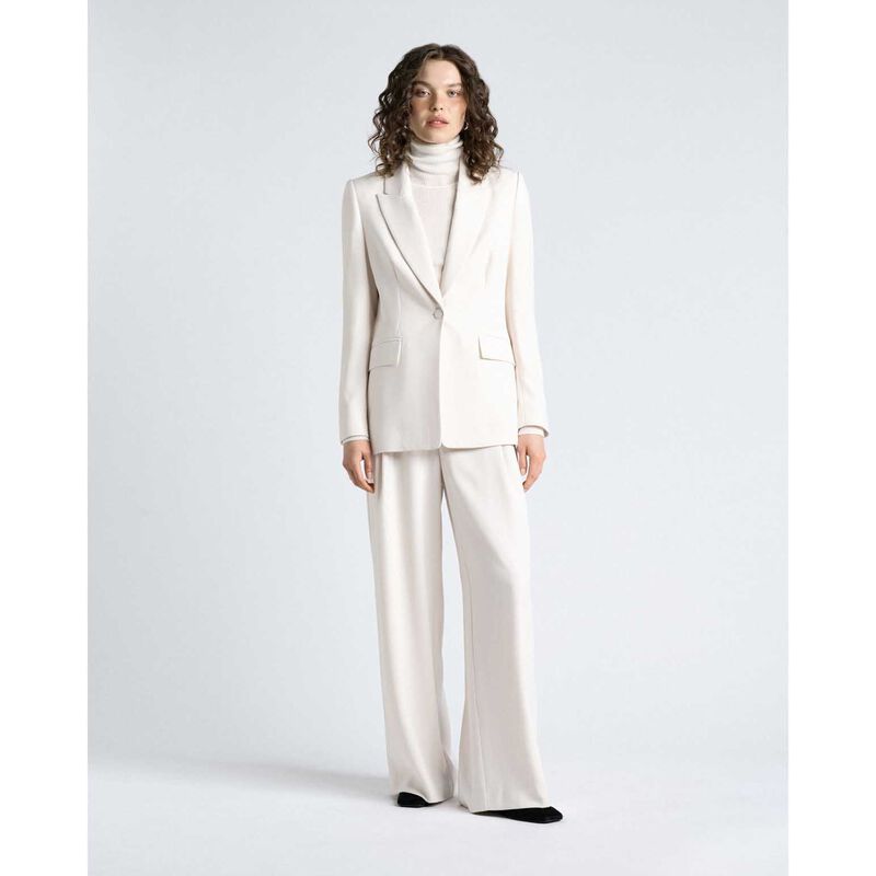 Cue Crepe Boyfriend Blazer image number 3